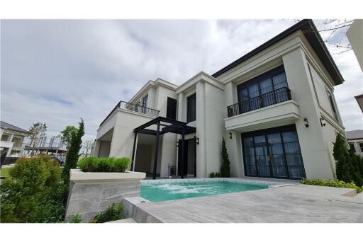 612 Sqm., 4 Beds, 5 Baths House listed for ฿ 28,000,000.