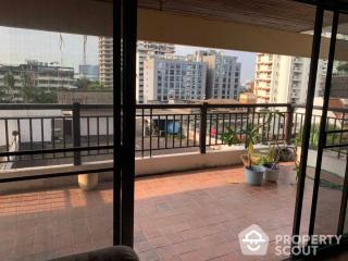 3-BR Apt. near BTS Asok