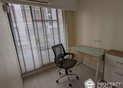 2-BR Condo near MRT Thailand Cultural Centre