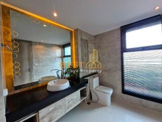 2 Bedrooms Condo in The Riviera Monaco Pattaya Na Jomtien C011379