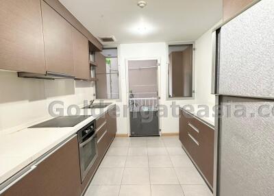 Spacious 2-Bedrooms with private terrace - Asok BTS