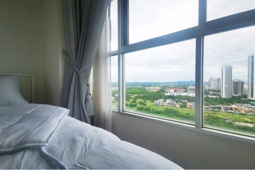 32 Sqm., 1 Bed, 1 Bath Condo listed for ฿ 2,550,000.