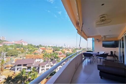 67 Sqm., 1 Bed, 1 Bath Condo listed for ฿ 3,500,000.