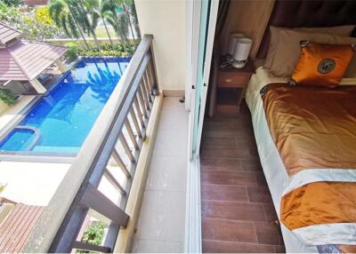 Jomtien Beach Penthouse Pattaya 2 Bedroom poolview - 920311004-1813
