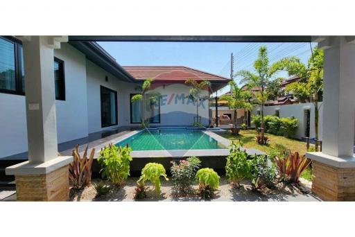 Pool Villa at Baramee Village