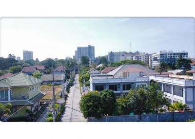 19,520 Sqm., 1 Bed, 1 Bath Land listed for ฿ 427,000,000.