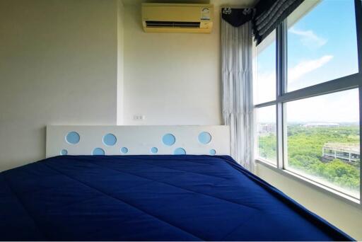 32 Sqm., 1 Bed, 1 Bath Condo listed for ฿ 2,100,000.