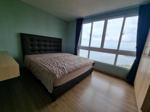 Condo for rent in Sriracha, Ladda Condo View, sea view, fully furnished.