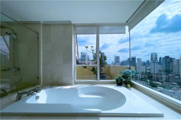 Luxury penthouse with stunning views in Sukhumvit Soi 22. - 920071058-268