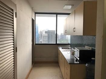 For Sale and Rent Bangkok Office Rama 4 MRT Khlong Toei Sathorn