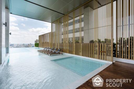 1-BR Condo at The Esse Asoke near MRT Sukhumvit