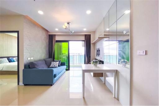 35 Sqm., 1 Bed, 1 Bath Condo listed for ฿ 2,550,000.