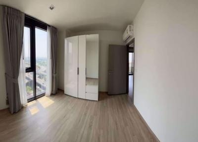 2 bed Condo in The Base Garden Rama 9 Huamak Sub District C020203