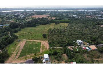 74,588 Sqm. Land listed for ฿ 256,000,000.