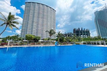 ขายคอนโดพัทยาติดทะเล Sunshine Beach Condote คอนโดสามารถเดินลงทะเลได้