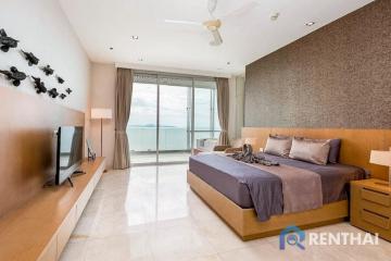 Beachfront Penthouse in Wongamat with Private Beach Access for Sale!