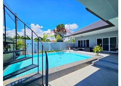 Brand New Pool Villa, 3 Bed 2 Bath in Hua Hin Soi - 920601001-226
