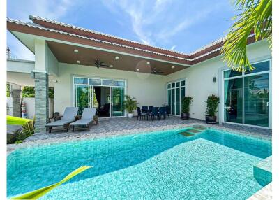 Brand New Pool Villa, 3 Bed 3 Bath in Hua Hin - 920601001-227