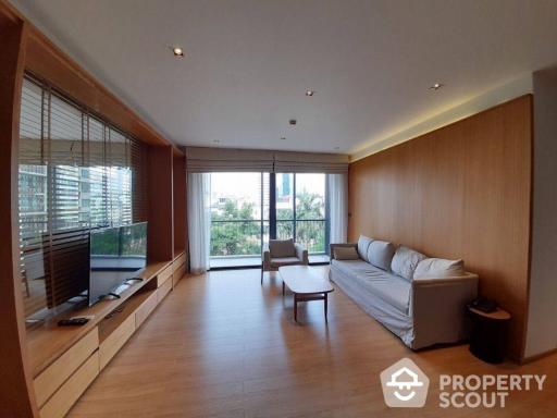 2-BR Serviced Apt. near BTS Thong Lor