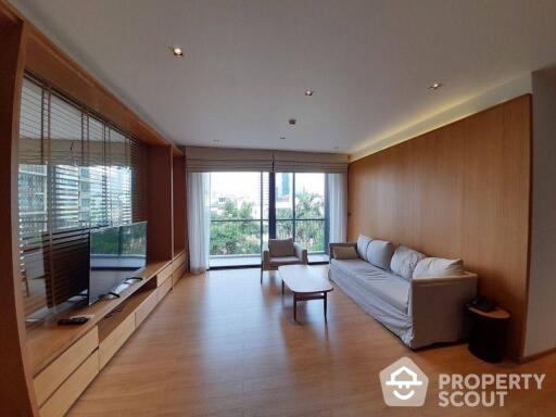 1-BR Serviced Apt. near BTS Thong Lor