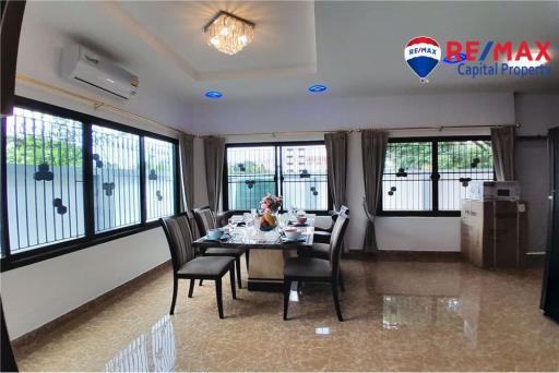 2-story house near Soi Wat Bunkanchanaram for Sale