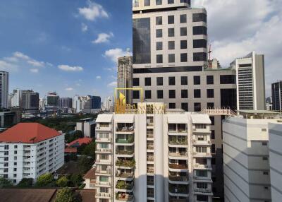 Expansive 3 Bedroom Apartment in Phrom Phong