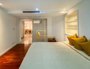 3 Bedroom Pet Friendly Apartment in Sathorn