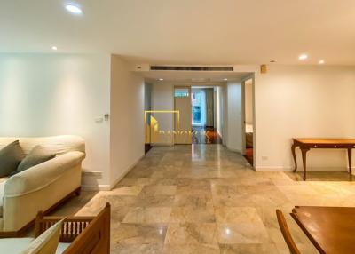 3 Bedroom Pet Friendly Apartment in Sathorn