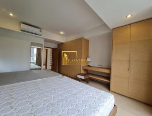 Conveniently Located 2 Bedroom Apartment in Asoke