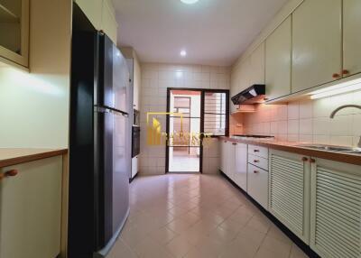 3 Bedroom Apartment in Asoke