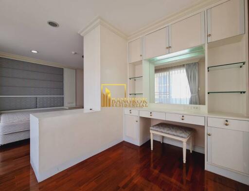 2 Bedroom Apartment in Phrom Phong