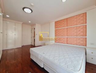 2 Bedroom Apartment in Phrom Phong