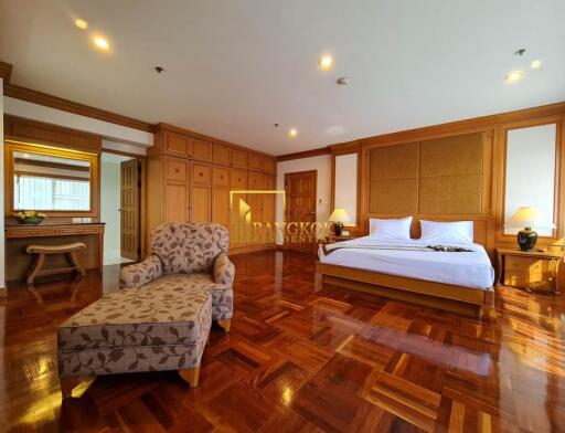 3 Bed Apartment in Phrom Phong