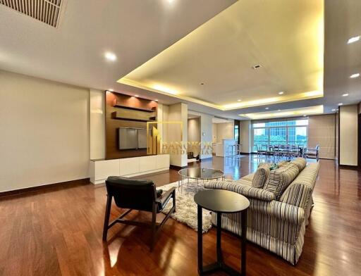 Remarkable 2 Bedroom Apartment in Sathorn