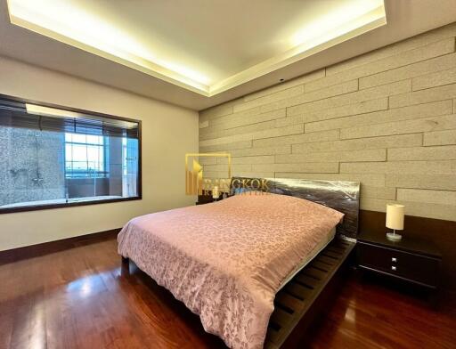 Remarkable 2 Bedroom Apartment in Sathorn