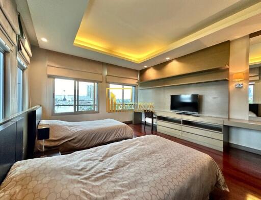 Remarkable 2 Bedroom Apartment in Sathorn