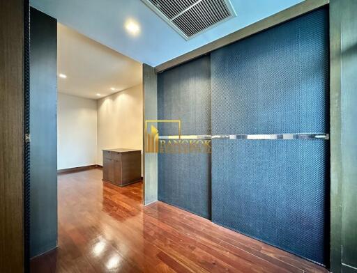 Remarkable 2 Bedroom Apartment in Sathorn