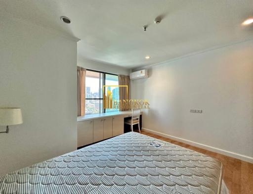 4 Bedroom Apartment in Asoke