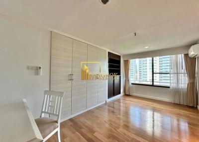 4 Bedroom Apartment in Asoke