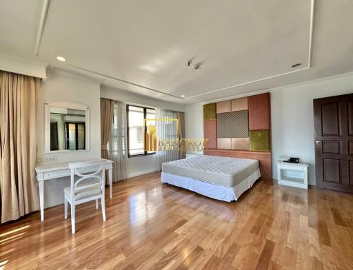 4 Bedroom Apartment in Asoke