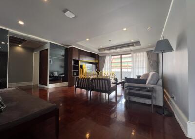 2 Bedroom Apartment in Phloenchit