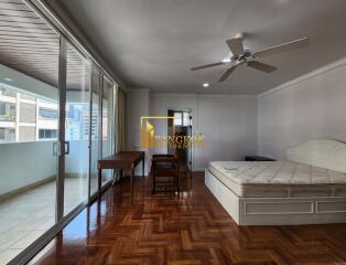 4 Bedroom Apartment in Asoke