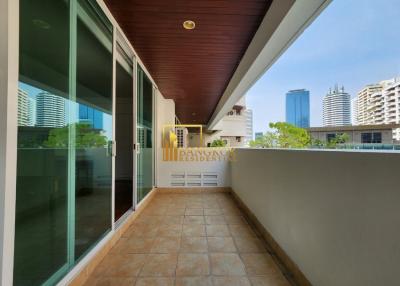 4 Bedroom Apartment in Asoke