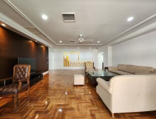 4 Bedroom Apartment in Asoke