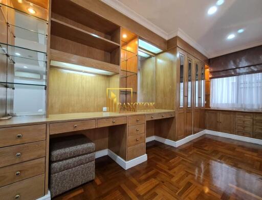 3 Bed Apartment in Phrom Phong