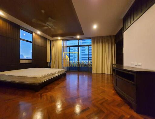 4 Bedroom Penthouse Apartment in Asoke