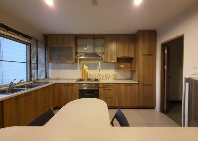 4 Bedroom Penthouse Apartment in Asoke