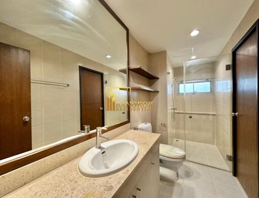 3 Bedroom Apartment in Asoke