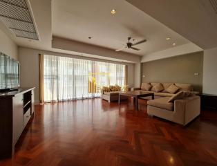 4 Bedroom Apartment in Phrom Phong