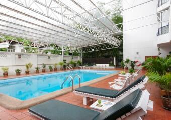 Spacious 4 Bedroom Penthouse Apartment in Sukhumvit 7